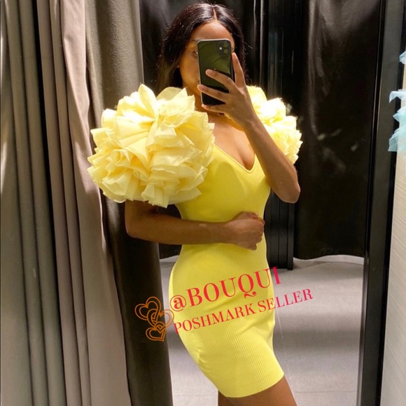 BLOGGERS FAV ZARA CONTRASTING MINI KNIT DRESS - Picture 7 of 16